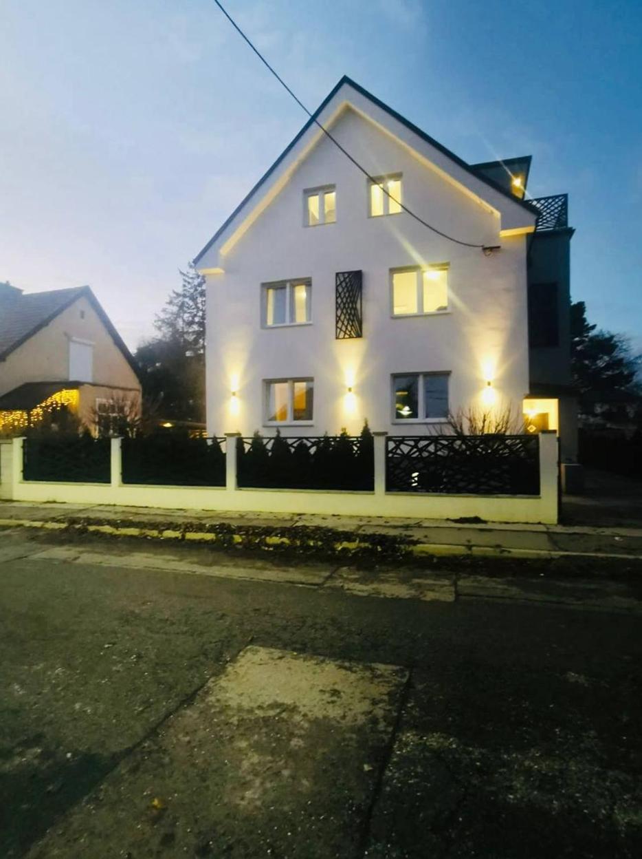 Quad In Floridsdorf Area Wenen